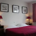 Bell Hotel